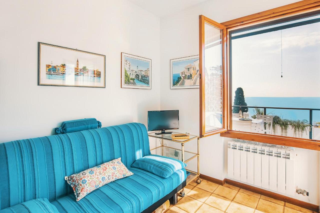 Una Terrazza Sul Golfo Di Ospedaletti By Wonderful Italy Bagian luar foto